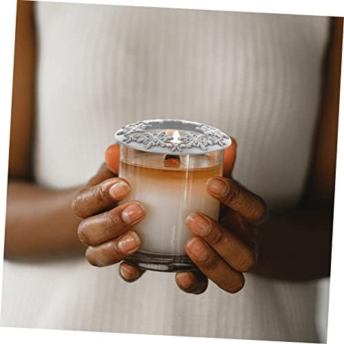 VILLFUL Smart Cover Candle with Snowflake Design