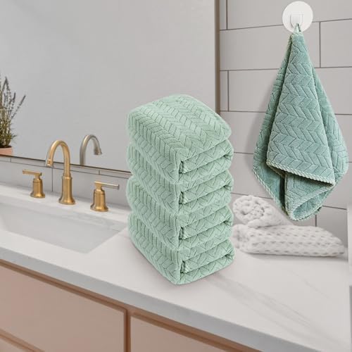 Strip Patterned Beach Towels for Adult Daily Use