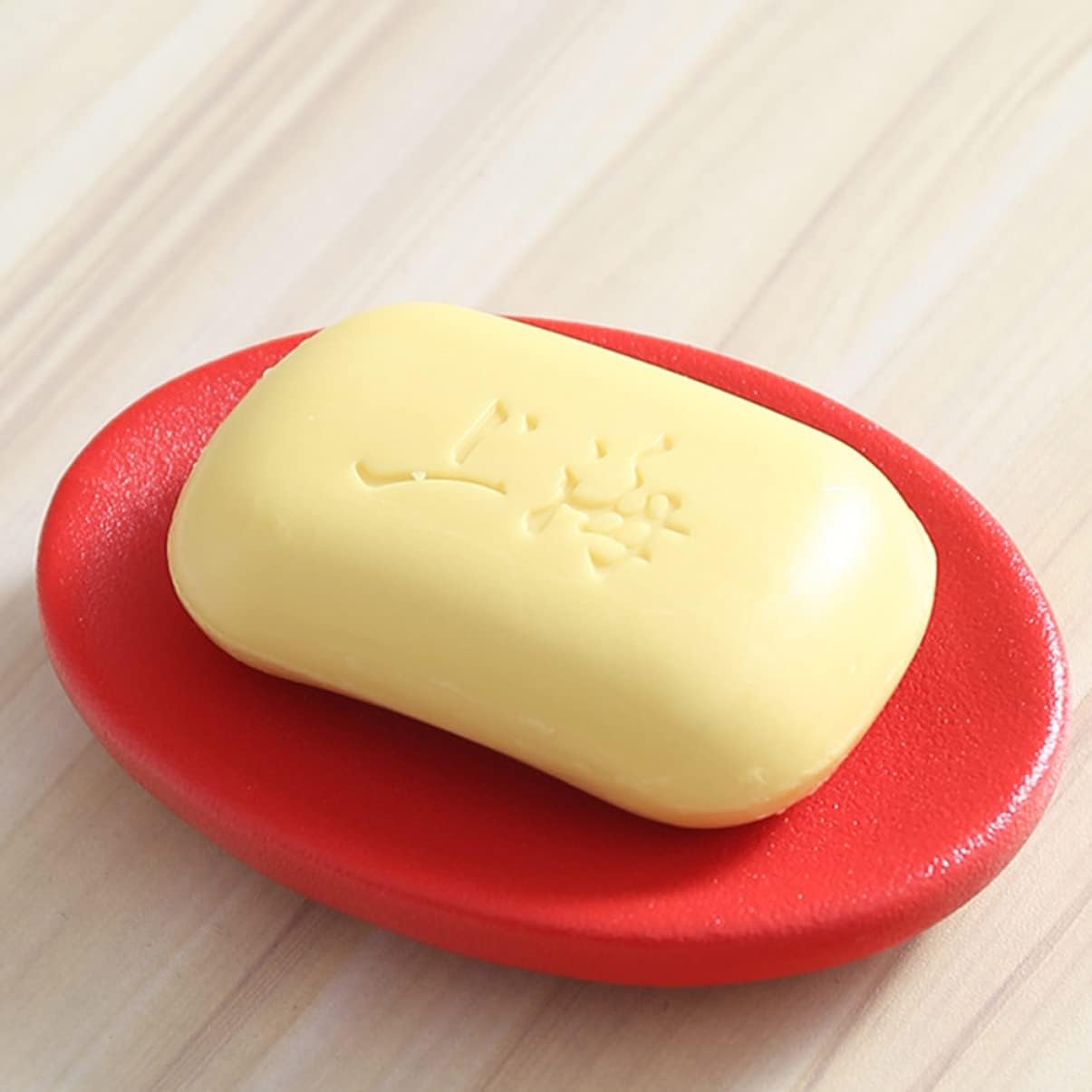 HOLIDYOYO Ceramic Soap Box Red Soap Dish Elegant Bathroom Holder