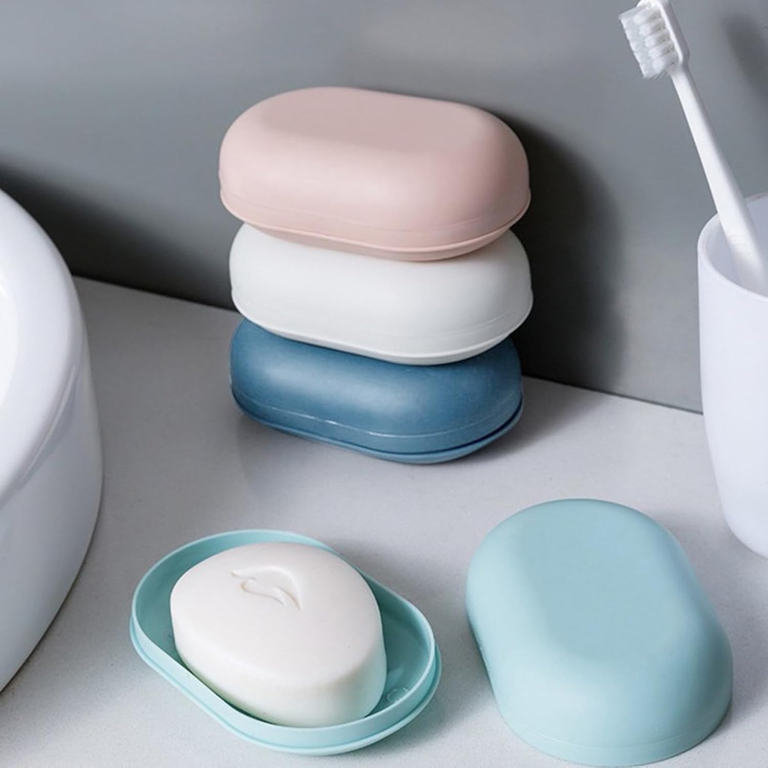 Portable Leakproof Soap Holder with Lid - Travel Soap Container White