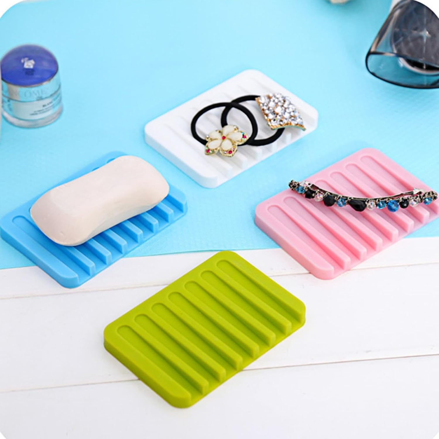 Quick Self-Draining Silicone Soap Holder for Home Kitchen