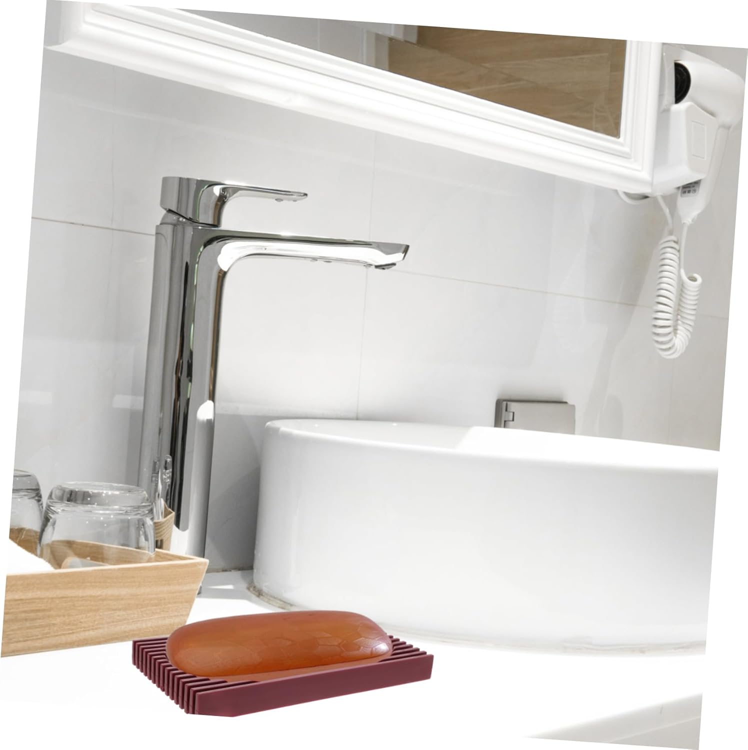 FOYTOKI Sturdy Acrylic Soap Holder for Bathroom Kitchen