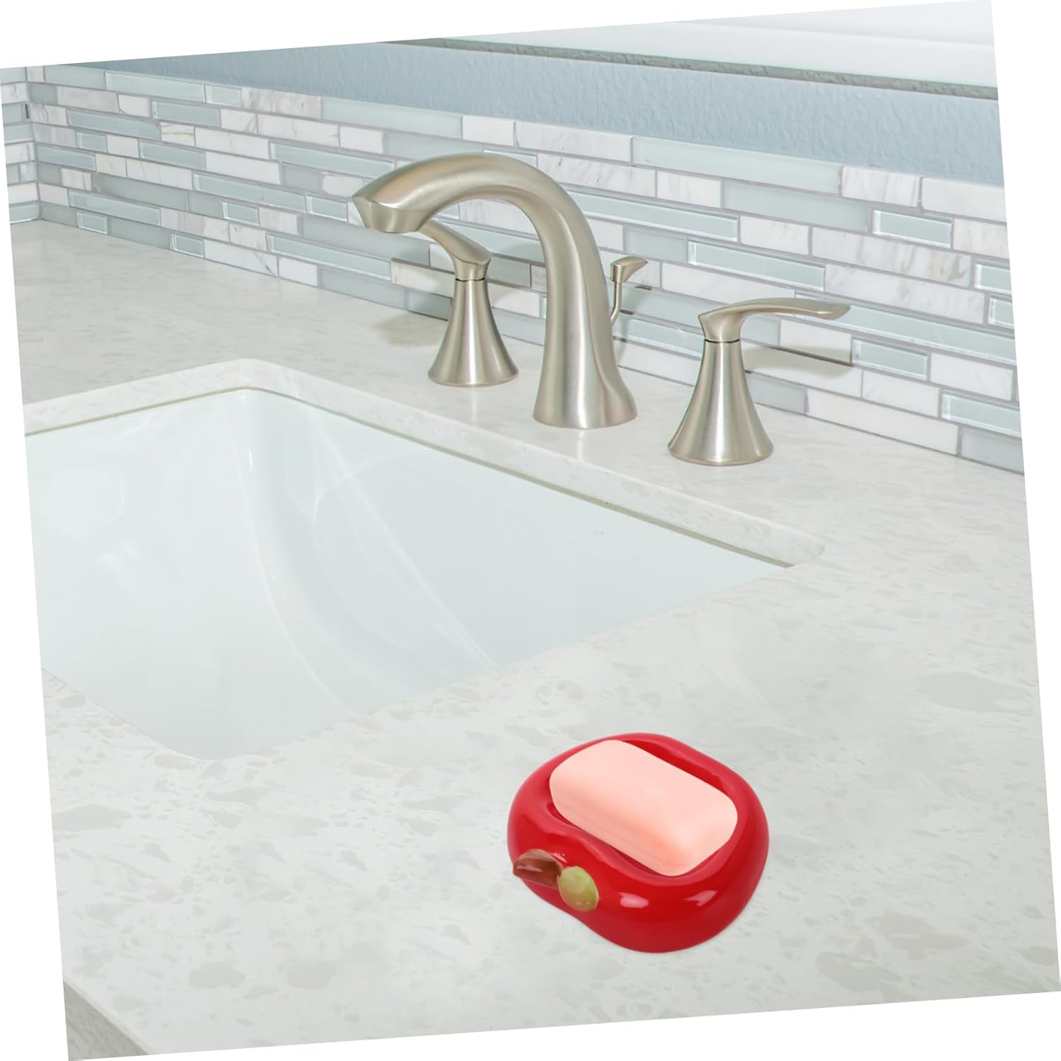 PRETYZOOM Apple Shaped Ceramic Soap Dish with Drainage and Drain Holes
