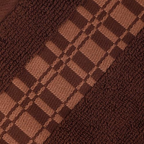 Superior 4-Piece Cotton Bath Towel Set with Geometric Design