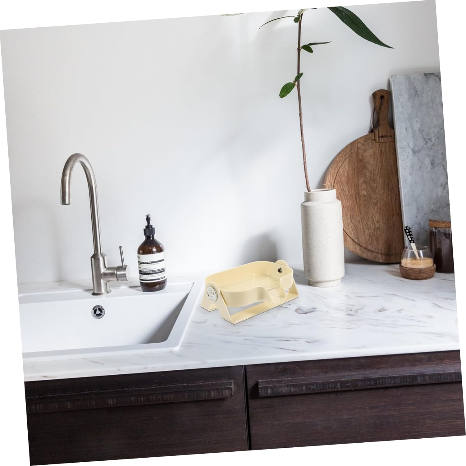 LIFKICH Bathroom Soap Dish Modern Self-Draining Holder 1