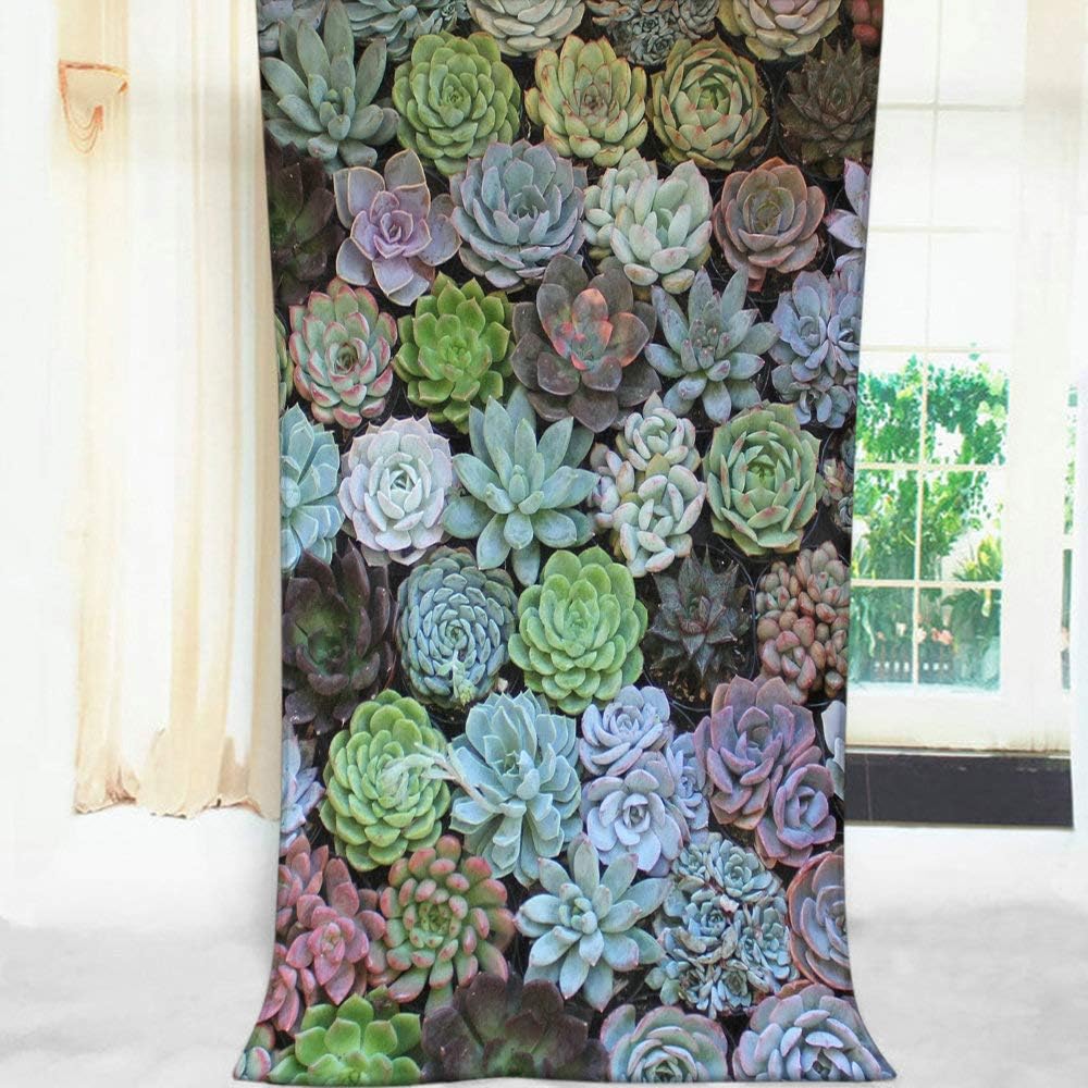 Moslion Comfy Bath Towel with Cute Succulent Design