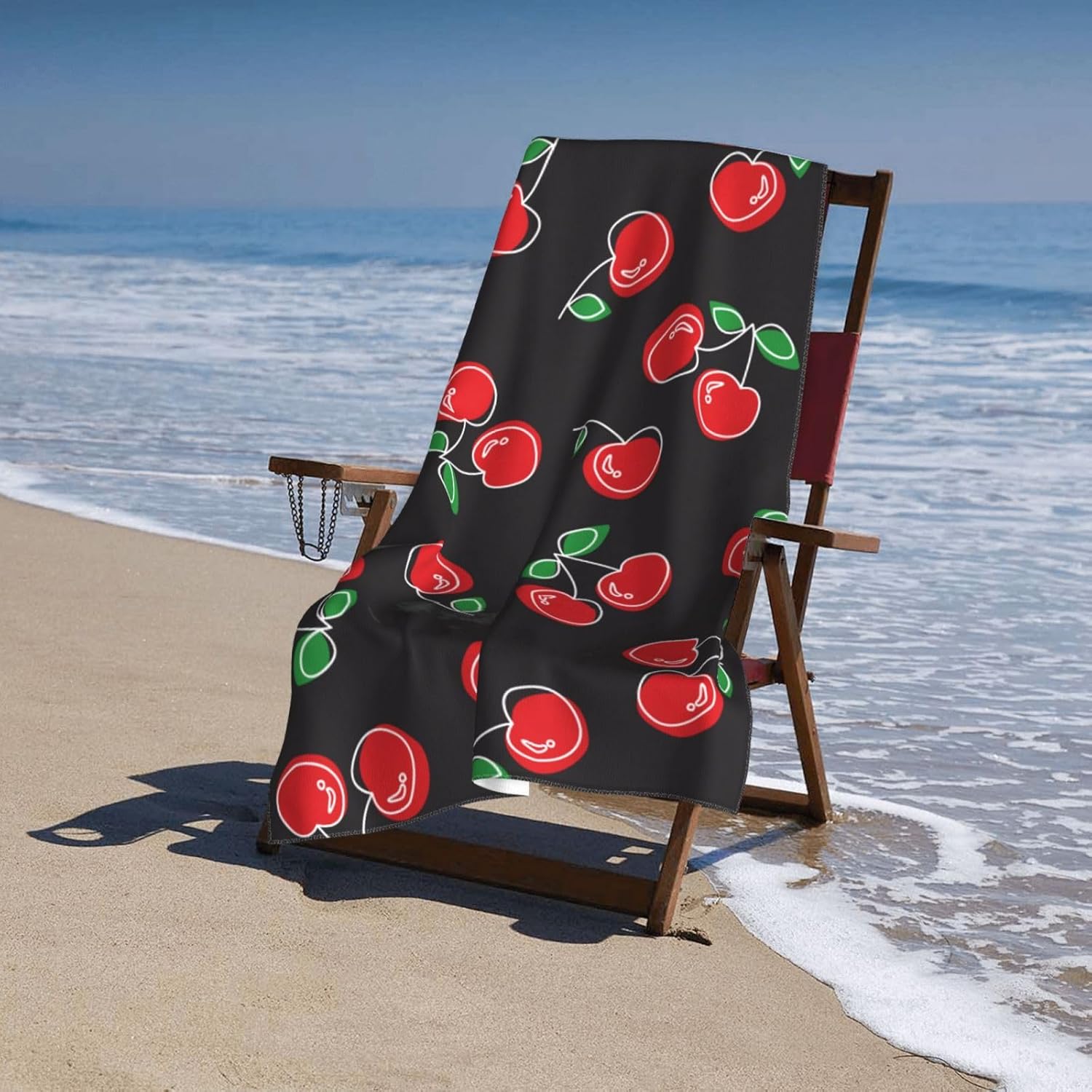 VOOHDDY Red Cherry Microfiber Beach Towel