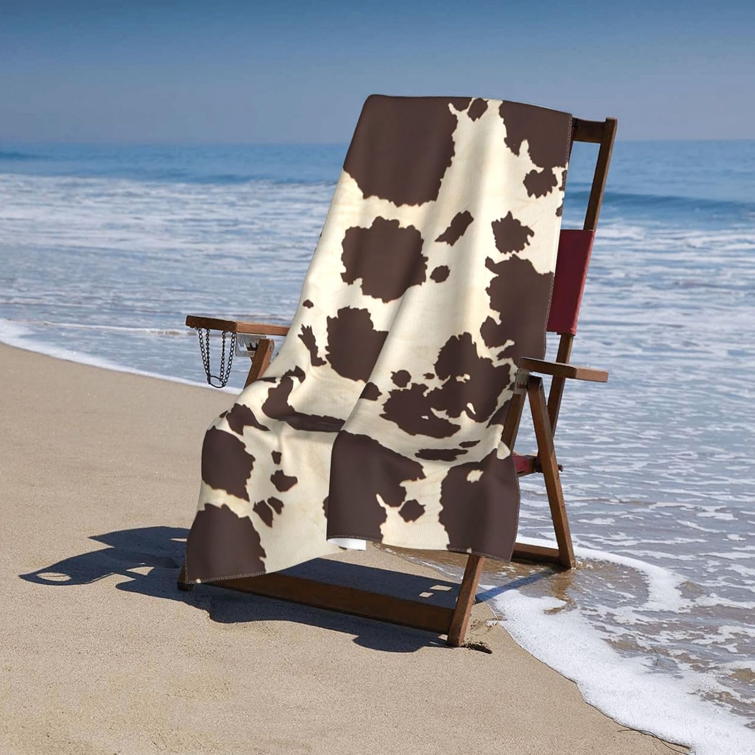 VOOHDDY Retro Cow Print Microfiber Beach Towel