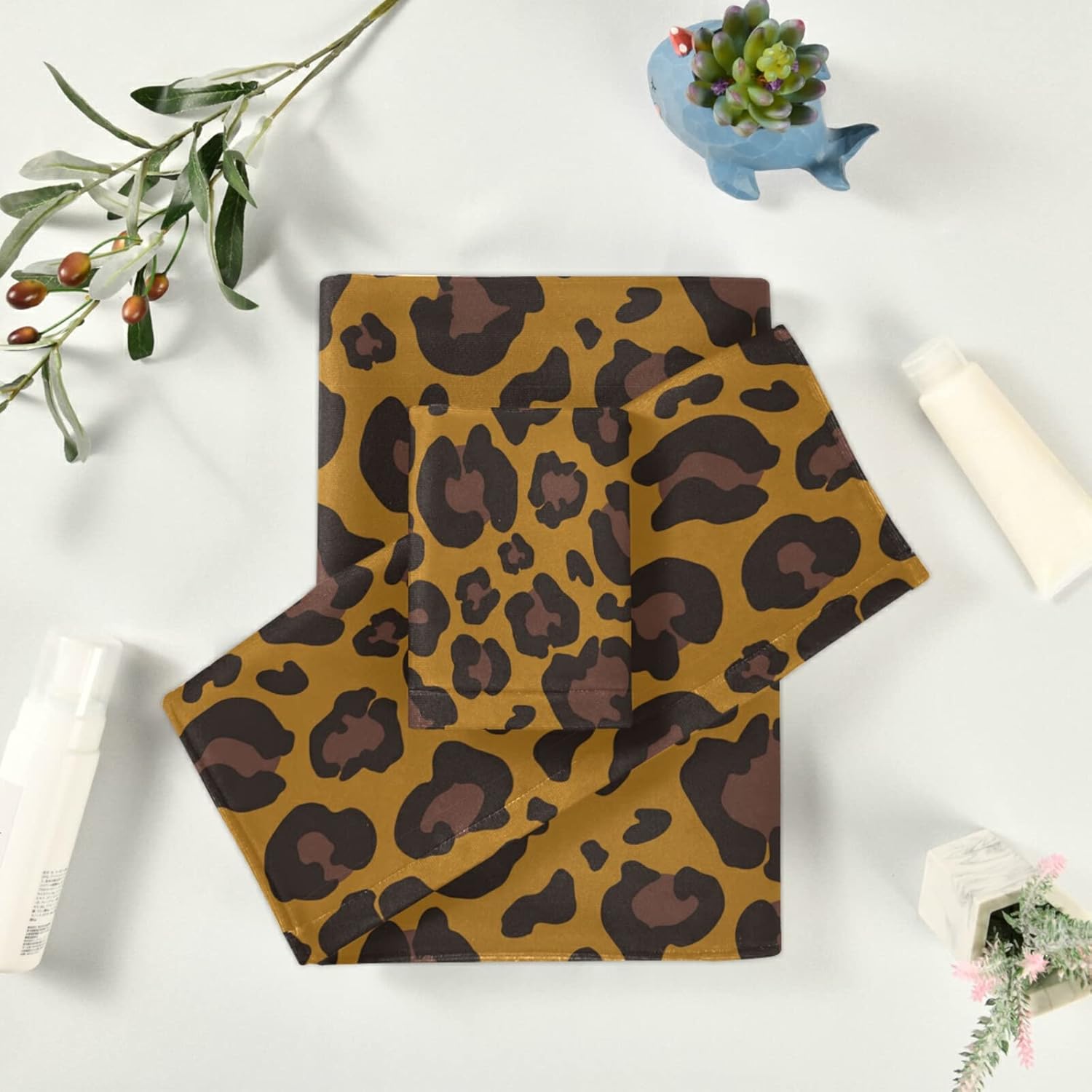 Susiyo 3-Piece Towel Set Leopard Skin Pattern