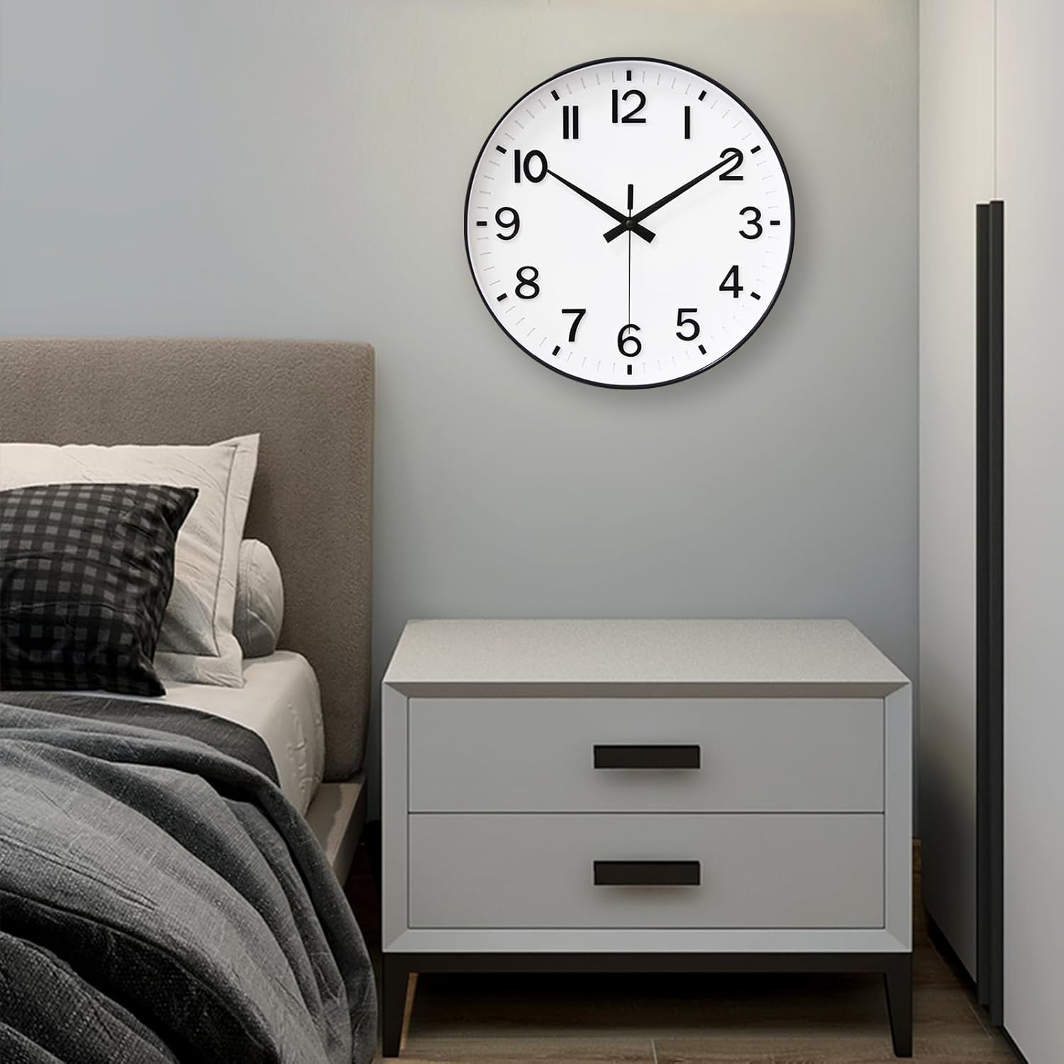 HZDHCLH 12 Inch Battery Operated Wall Clock