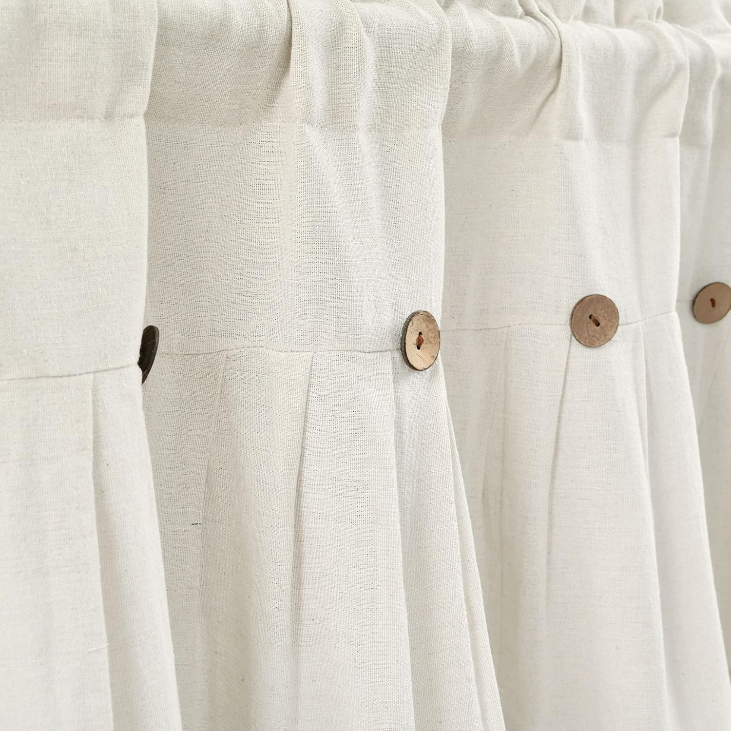 Lush Decor Linen Button Valance 52x18 Off White 1
