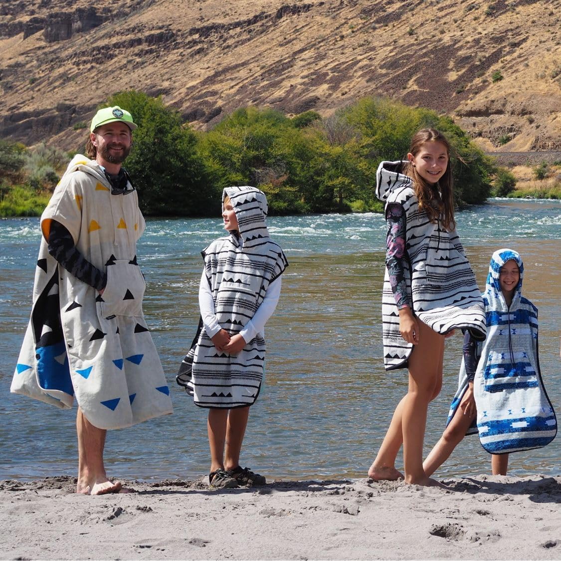 Arcturus Surf Poncho 2-in-1 Beach Towel Cover-Up