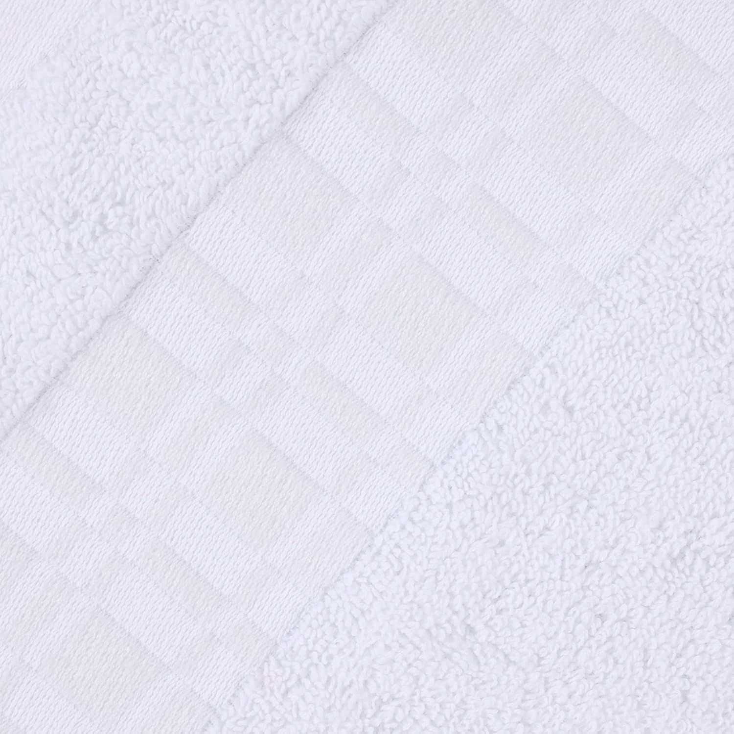 Superior 4-Piece Cotton Bath Towel Set with Geometric Dobby Border