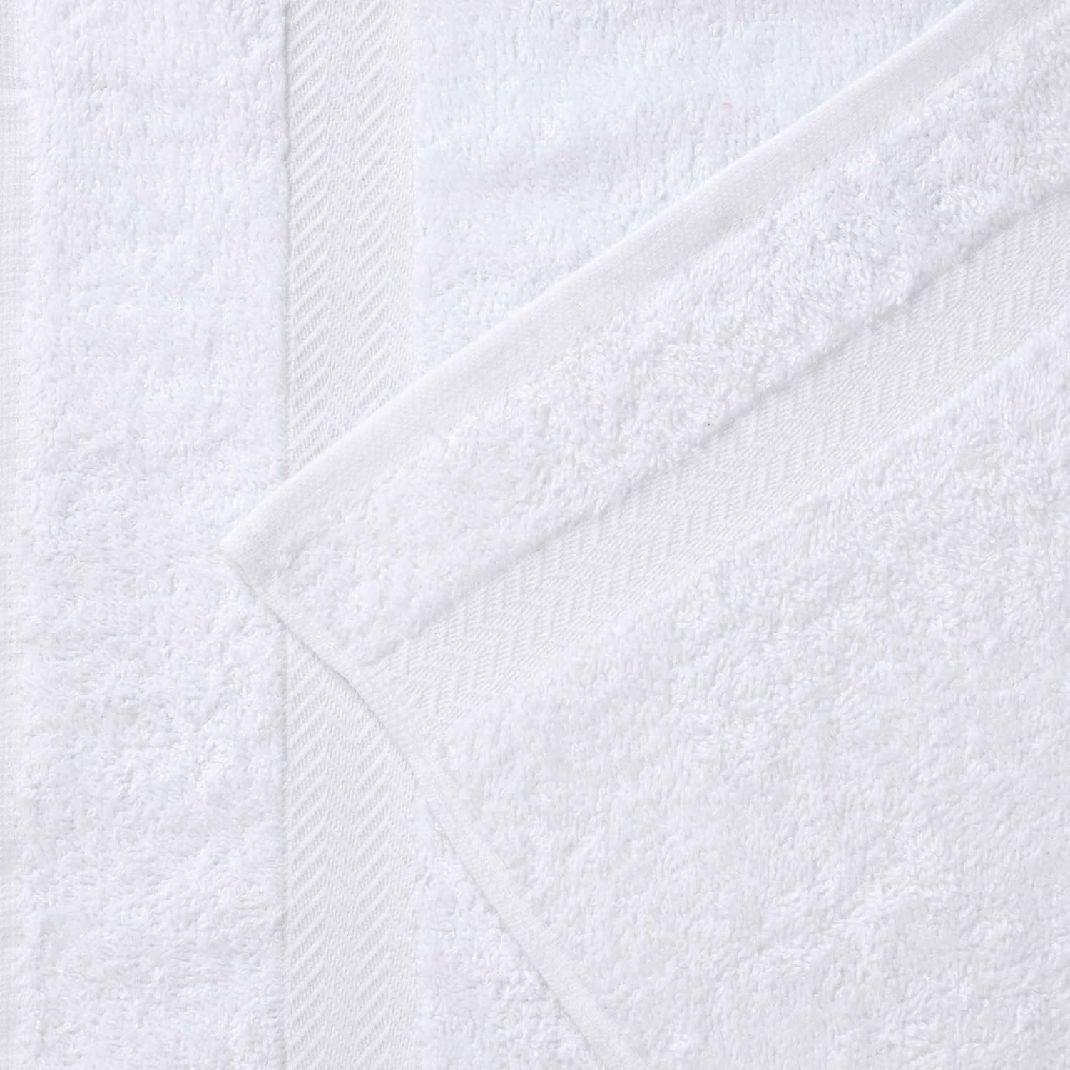 Superior 4-Piece Cotton Bath Towel Set White
