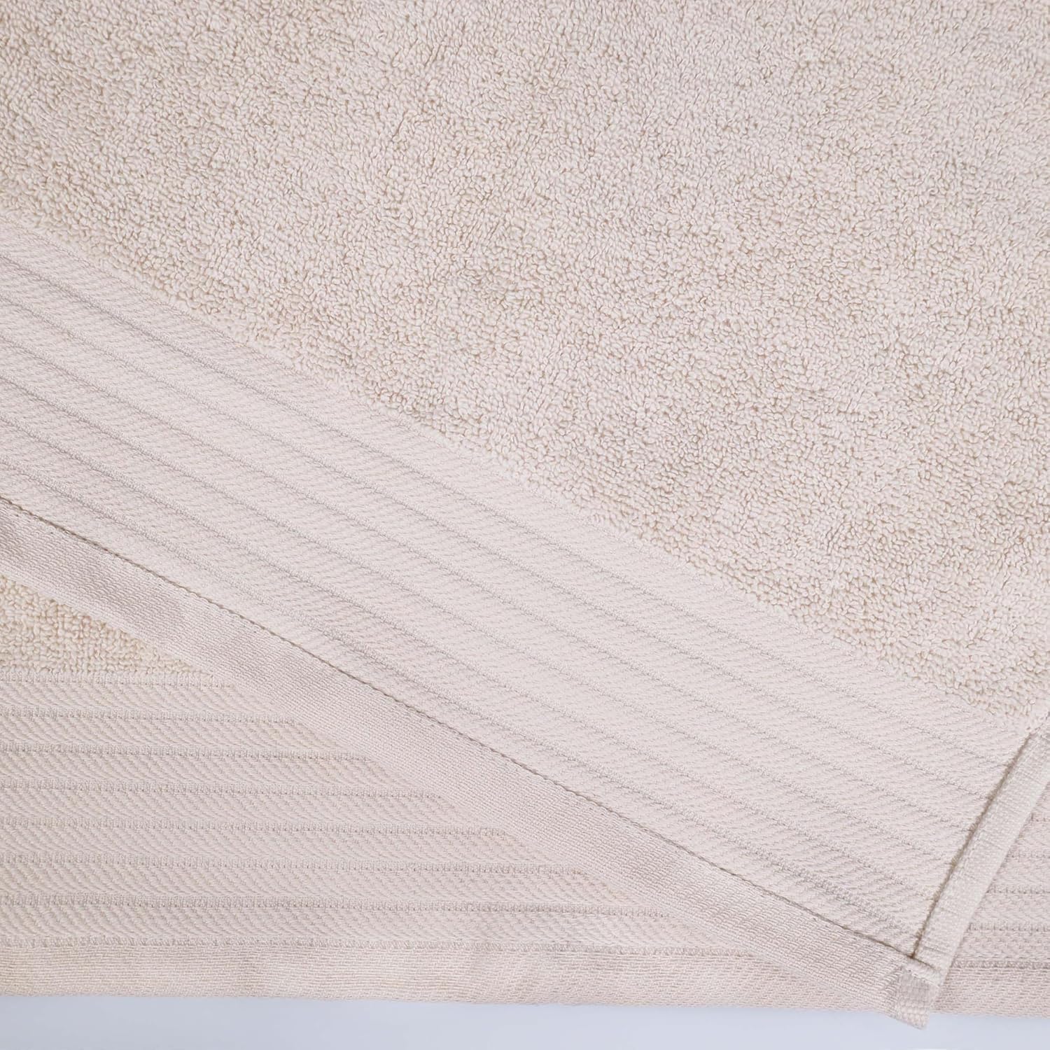 Superior Turkish Cotton Jacquard 4-Piece Bath Towel Set